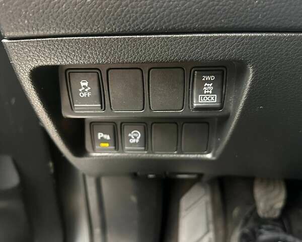 Серый Ниссан Кашкай, объемом двигателя 1.6 л и пробегом 152 тыс. км за 15600 $, фото 19 на Automoto.ua