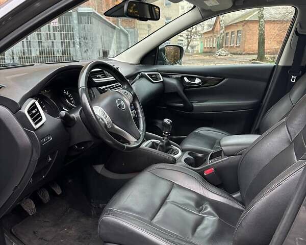 Серый Ниссан Кашкай, объемом двигателя 1.6 л и пробегом 152 тыс. км за 15600 $, фото 12 на Automoto.ua