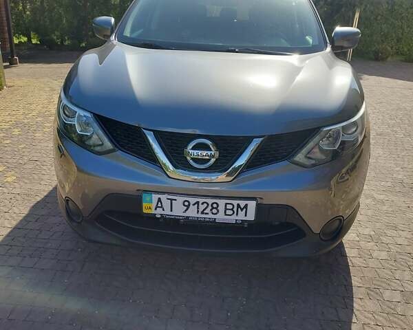 Серый Ниссан Кашкай, объемом двигателя 1.2 л и пробегом 93 тыс. км за 13400 $, фото 17 на Automoto.ua