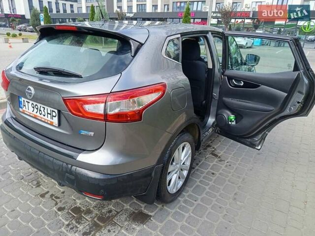 Серый Ниссан Кашкай, объемом двигателя 1.5 л и пробегом 213 тыс. км за 15000 $, фото 3 на Automoto.ua