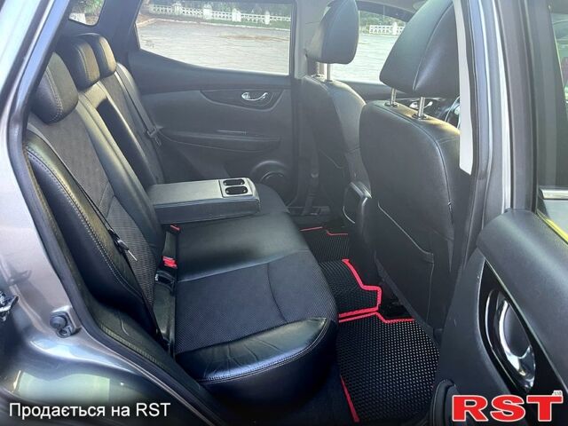 Серый Ниссан Кашкай, объемом двигателя 1.5 л и пробегом 185 тыс. км за 14500 $, фото 5 на Automoto.ua