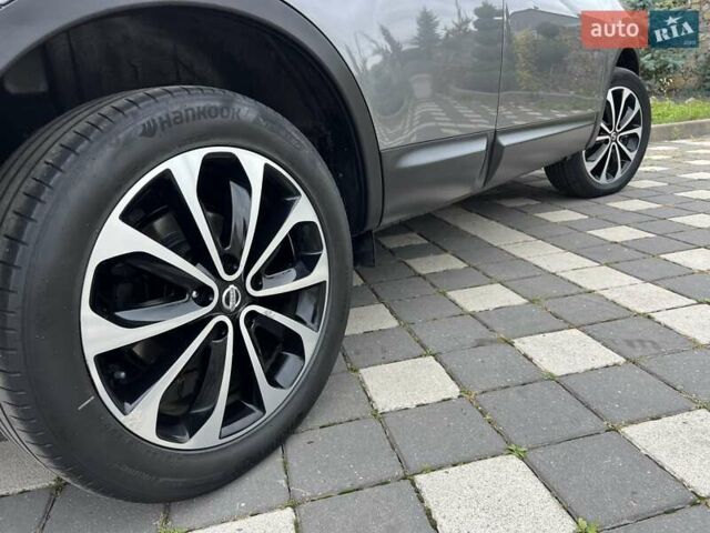Серый Ниссан Кашкай, объемом двигателя 1.6 л и пробегом 188 тыс. км за 12750 $, фото 25 на Automoto.ua