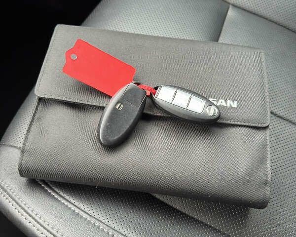 Сірий Ніссан Кашкай, об'ємом двигуна 1.6 л та пробігом 200 тис. км за 16600 $, фото 31 на Automoto.ua