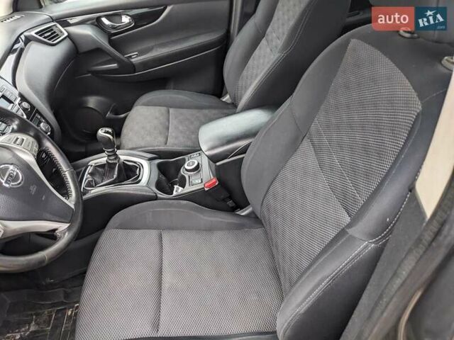 Серый Ниссан Кашкай, объемом двигателя 1.6 л и пробегом 1 тыс. км за 12200 $, фото 13 на Automoto.ua