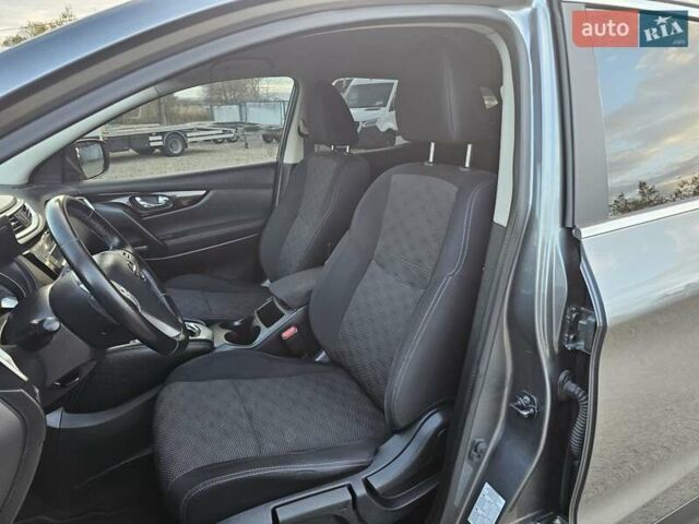 Серый Ниссан Кашкай, объемом двигателя 1.6 л и пробегом 239 тыс. км за 13999 $, фото 29 на Automoto.ua