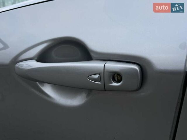 Сірий Ніссан Кашкай, об'ємом двигуна 1.2 л та пробігом 83 тис. км за 13500 $, фото 25 на Automoto.ua