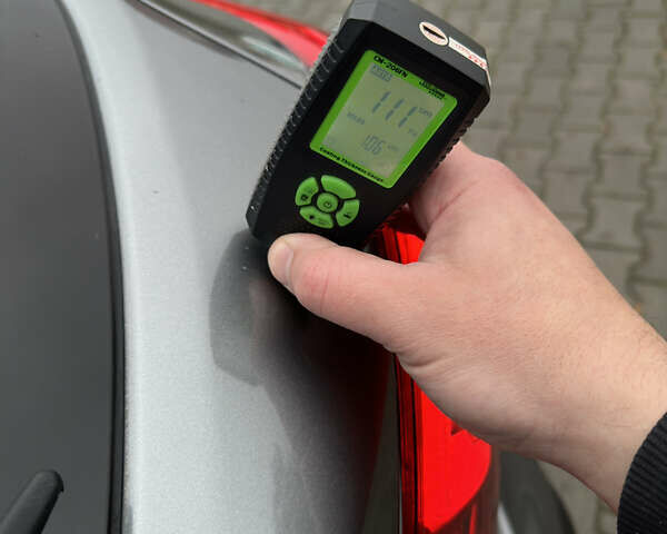 Сірий Ніссан Кашкай, об'ємом двигуна 1.6 л та пробігом 200 тис. км за 16600 $, фото 44 на Automoto.ua