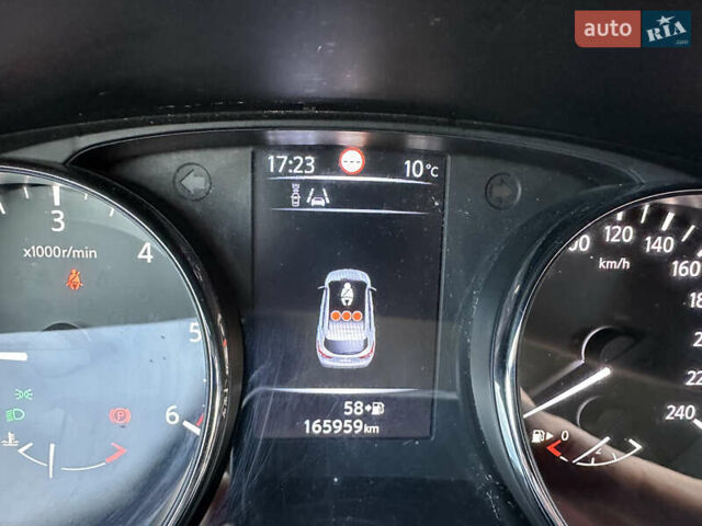 Сірий Ніссан Кашкай, об'ємом двигуна 1.5 л та пробігом 160 тис. км за 15400 $, фото 27 на Automoto.ua