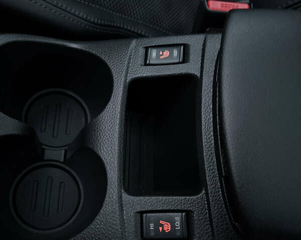 Сірий Ніссан Кашкай, об'ємом двигуна 1.6 л та пробігом 177 тис. км за 15499 $, фото 17 на Automoto.ua