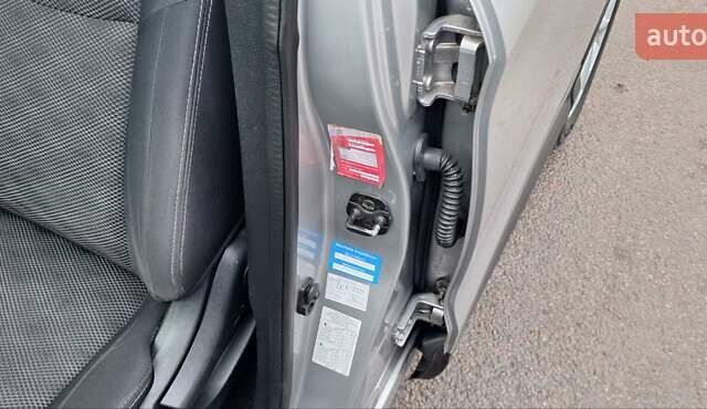 Серый Ниссан Кашкай, объемом двигателя 1.5 л и пробегом 120 тыс. км за 14900 $, фото 47 на Automoto.ua