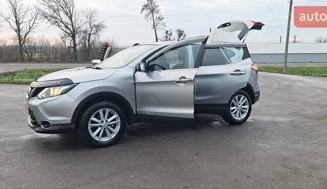 Серый Ниссан Кашкай, объемом двигателя 1.5 л и пробегом 120 тыс. км за 14900 $, фото 91 на Automoto.ua