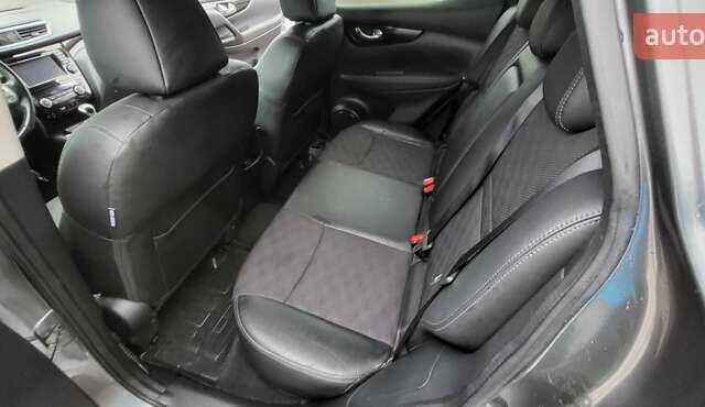 Сірий Ніссан Кашкай, об'ємом двигуна 1.6 л та пробігом 210 тис. км за 14750 $, фото 10 на Automoto.ua