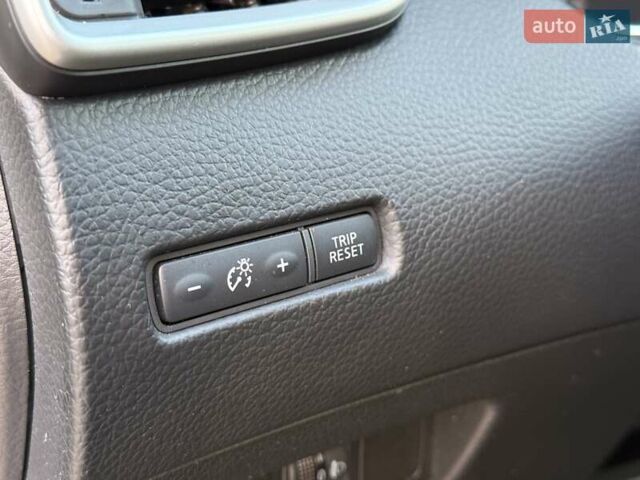 Сірий Ніссан Кашкай, об'ємом двигуна 1.6 л та пробігом 92 тис. км за 16200 $, фото 17 на Automoto.ua