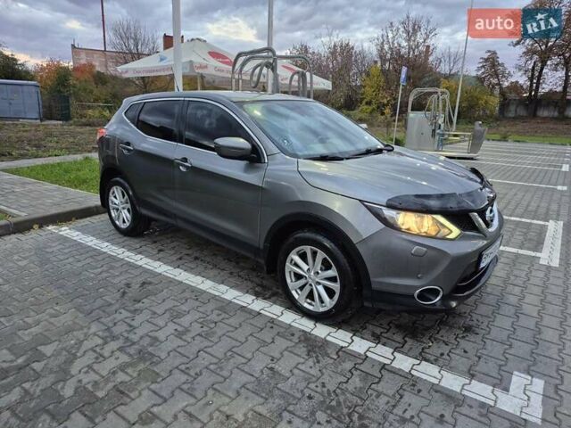 Серый Ниссан Кашкай, объемом двигателя 1.6 л и пробегом 180 тыс. км за 15000 $, фото 19 на Automoto.ua