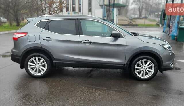 Сірий Ніссан Кашкай, об'ємом двигуна 1.6 л та пробігом 210 тис. км за 14750 $, фото 3 на Automoto.ua