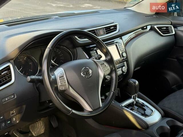 Сірий Ніссан Кашкай, об'ємом двигуна 1.6 л та пробігом 92 тис. км за 16200 $, фото 19 на Automoto.ua