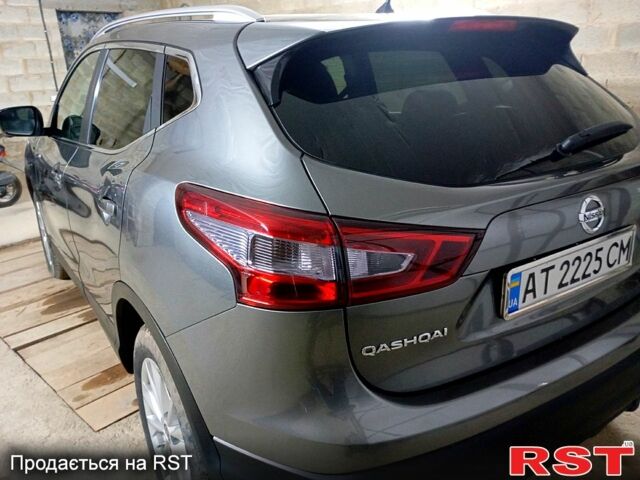 Серый Ниссан Кашкай, объемом двигателя 1.6 л и пробегом 158 тыс. км за 16500 $, фото 8 на Automoto.ua
