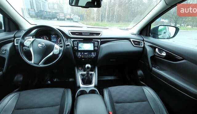 Сірий Ніссан Кашкай, об'ємом двигуна 1.6 л та пробігом 210 тис. км за 14750 $, фото 19 на Automoto.ua