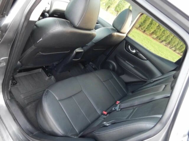 Серый Ниссан Кашкай, объемом двигателя 1.6 л и пробегом 72 тыс. км за 8100 $, фото 9 на Automoto.ua