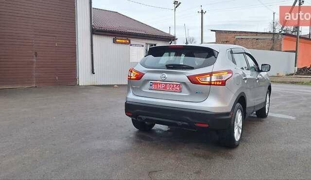 Серый Ниссан Кашкай, объемом двигателя 1.5 л и пробегом 120 тыс. км за 14900 $, фото 112 на Automoto.ua