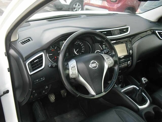 Серый Ниссан Кашкай, объемом двигателя 1.6 л и пробегом 73 тыс. км за 7000 $, фото 6 на Automoto.ua