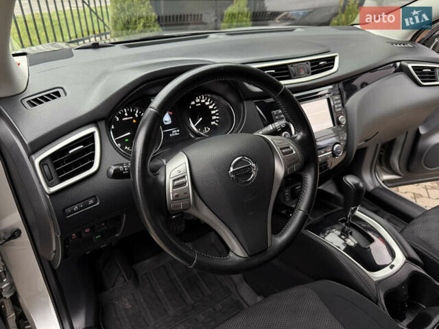 Серый Ниссан Кашкай, объемом двигателя 1.2 л и пробегом 81 тыс. км за 12900 $, фото 10 на Automoto.ua