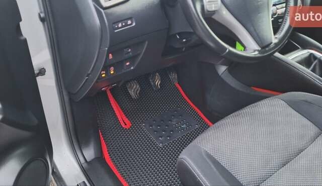 Серый Ниссан Кашкай, объемом двигателя 1.5 л и пробегом 120 тыс. км за 14900 $, фото 113 на Automoto.ua