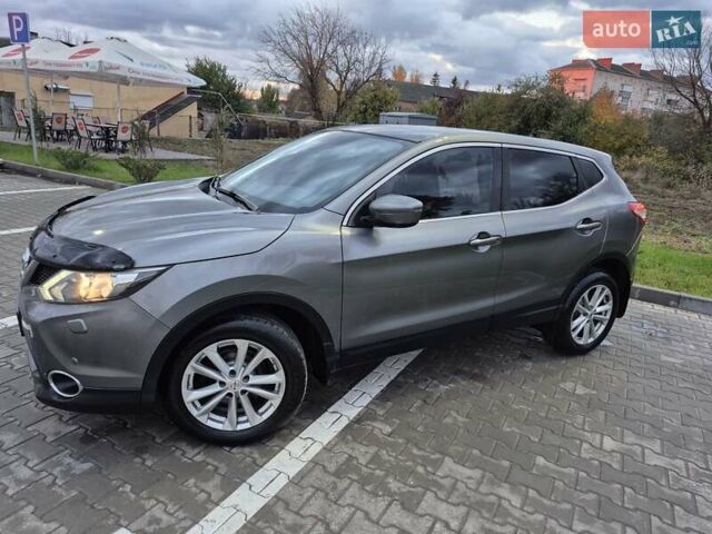 Серый Ниссан Кашкай, объемом двигателя 1.6 л и пробегом 180 тыс. км за 15000 $, фото 14 на Automoto.ua