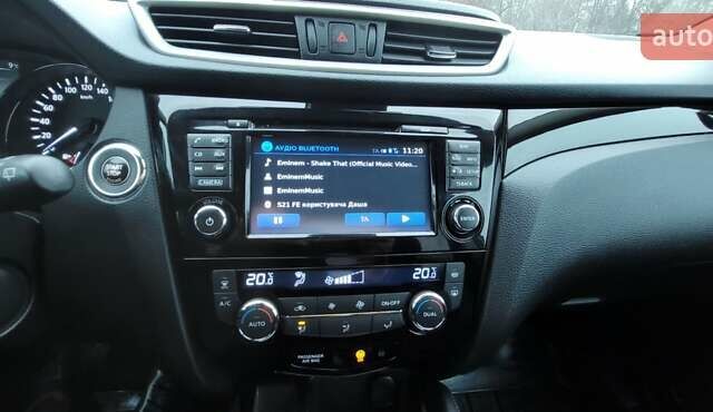 Сірий Ніссан Кашкай, об'ємом двигуна 1.6 л та пробігом 210 тис. км за 14750 $, фото 15 на Automoto.ua