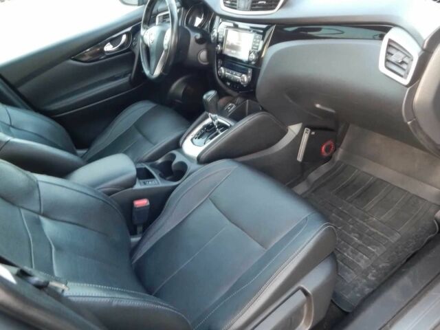 Серый Ниссан Кашкай, объемом двигателя 1.6 л и пробегом 72 тыс. км за 8100 $, фото 5 на Automoto.ua