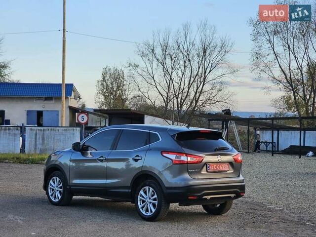 Серый Ниссан Кашкай, объемом двигателя 1.6 л и пробегом 239 тыс. км за 13999 $, фото 3 на Automoto.ua