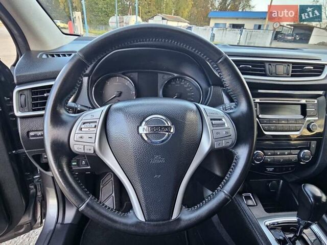 Серый Ниссан Кашкай, объемом двигателя 1.6 л и пробегом 239 тыс. км за 13999 $, фото 44 на Automoto.ua