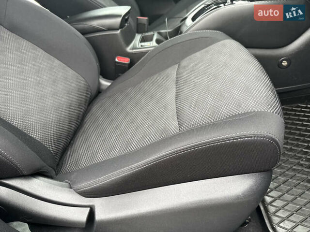 Серый Ниссан Кашкай, объемом двигателя 1.2 л и пробегом 81 тыс. км за 11600 $, фото 51 на Automoto.ua