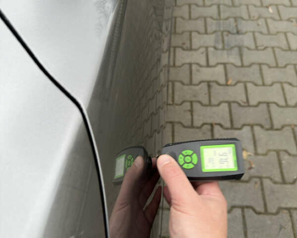 Сірий Ніссан Кашкай, об'ємом двигуна 1.6 л та пробігом 200 тис. км за 16600 $, фото 52 на Automoto.ua