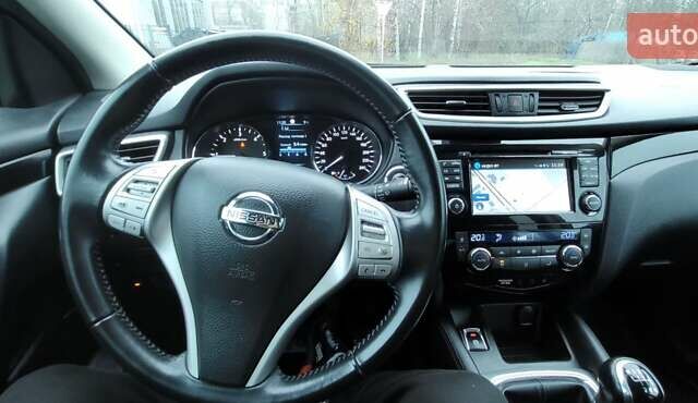 Сірий Ніссан Кашкай, об'ємом двигуна 1.6 л та пробігом 210 тис. км за 14750 $, фото 18 на Automoto.ua