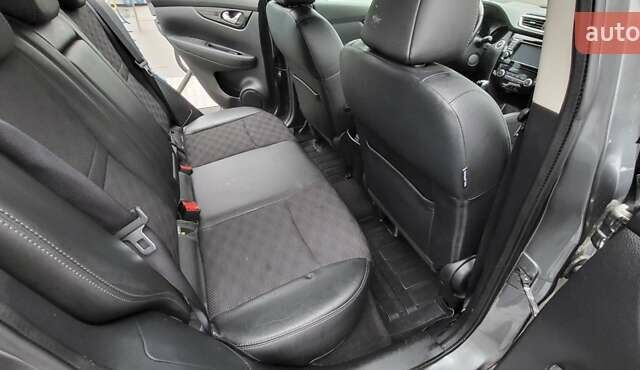 Сірий Ніссан Кашкай, об'ємом двигуна 1.6 л та пробігом 210 тис. км за 14750 $, фото 20 на Automoto.ua