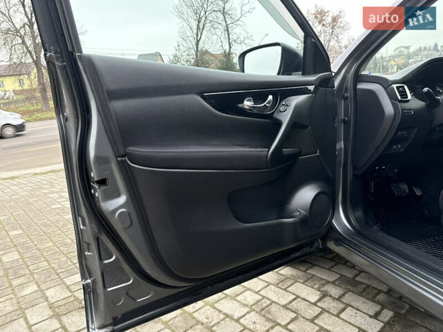 Серый Ниссан Кашкай, объемом двигателя 1.2 л и пробегом 81 тыс. км за 11600 $, фото 42 на Automoto.ua