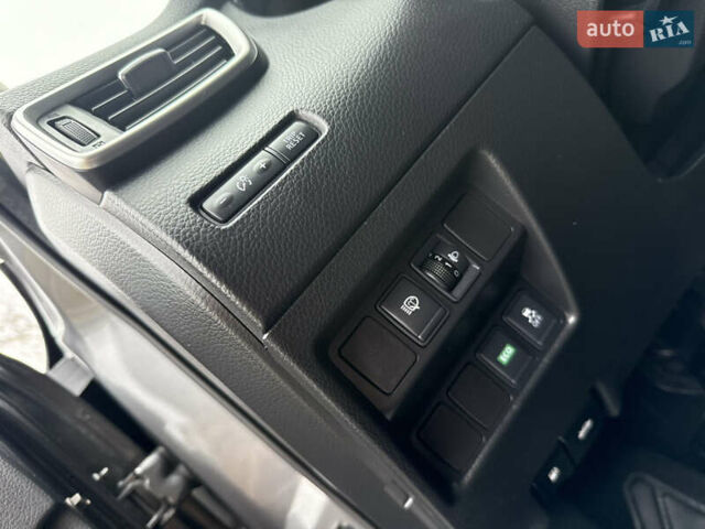 Серый Ниссан Кашкай, объемом двигателя 1.2 л и пробегом 81 тыс. км за 11600 $, фото 36 на Automoto.ua