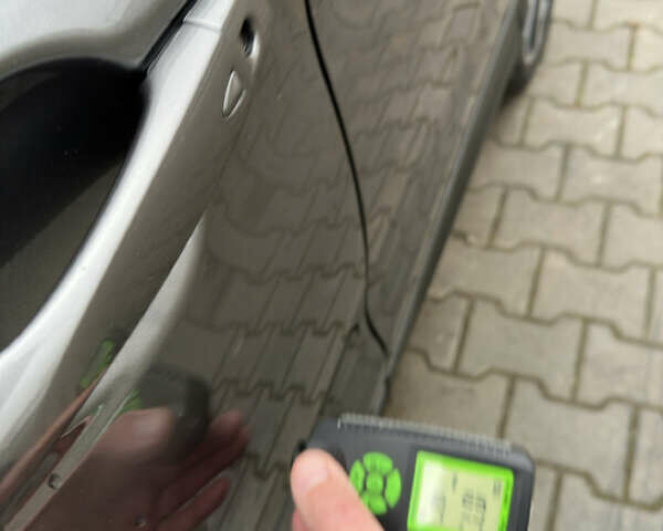 Сірий Ніссан Кашкай, об'ємом двигуна 1.6 л та пробігом 200 тис. км за 16600 $, фото 50 на Automoto.ua