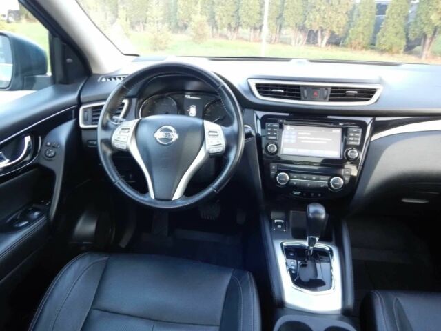 Серый Ниссан Кашкай, объемом двигателя 1.6 л и пробегом 72 тыс. км за 8100 $, фото 7 на Automoto.ua