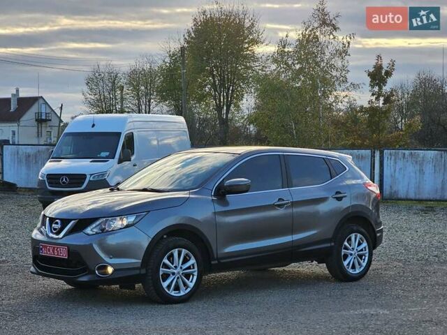 Серый Ниссан Кашкай, объемом двигателя 1.6 л и пробегом 239 тыс. км за 13999 $, фото 6 на Automoto.ua