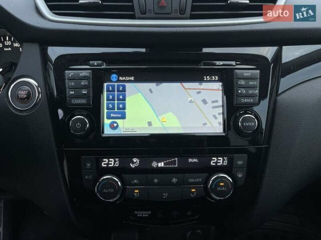 Сірий Ніссан Кашкай, об'ємом двигуна 1.2 л та пробігом 83 тис. км за 13500 $, фото 77 на Automoto.ua