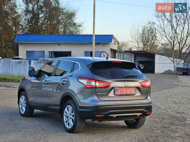 Серый Ниссан Кашкай, объемом двигателя 1.6 л и пробегом 239 тыс. км за 13999 $, фото 2 на Automoto.ua