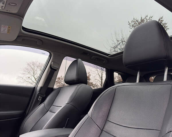 Сірий Ніссан Кашкай, об'ємом двигуна 1.6 л та пробігом 200 тис. км за 16600 $, фото 32 на Automoto.ua