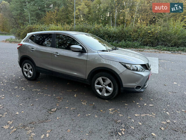 Серый Ниссан Кашкай, объемом двигателя 1.5 л и пробегом 188 тыс. км за 14900 $, фото 3 на Automoto.ua