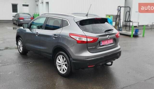 Сірий Ніссан Кашкай, об'ємом двигуна 1.6 л та пробігом 210 тис. км за 14750 $, фото 6 на Automoto.ua