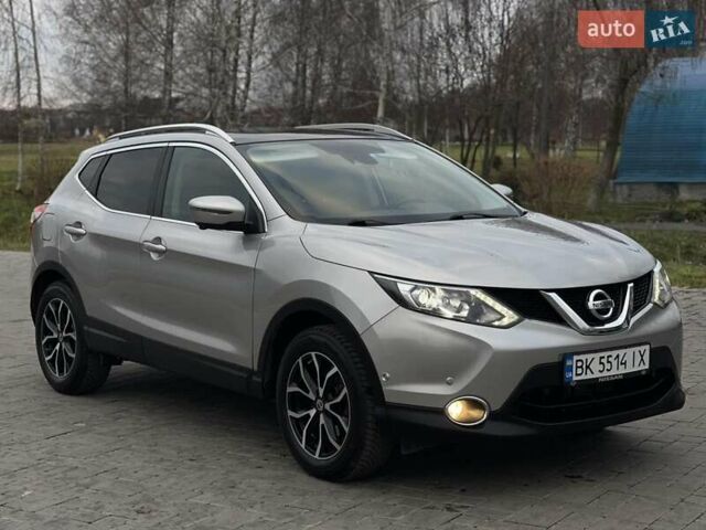 Сірий Ніссан Кашкай, об'ємом двигуна 1.2 л та пробігом 83 тис. км за 13500 $, фото 7 на Automoto.ua