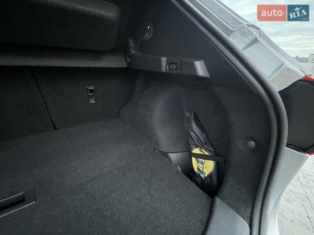 Сірий Ніссан Кашкай, об'ємом двигуна 1.2 л та пробігом 83 тис. км за 13500 $, фото 56 на Automoto.ua