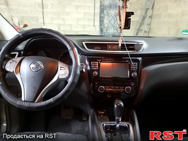 Серый Ниссан Кашкай, объемом двигателя 1.6 л и пробегом 158 тыс. км за 16500 $, фото 3 на Automoto.ua