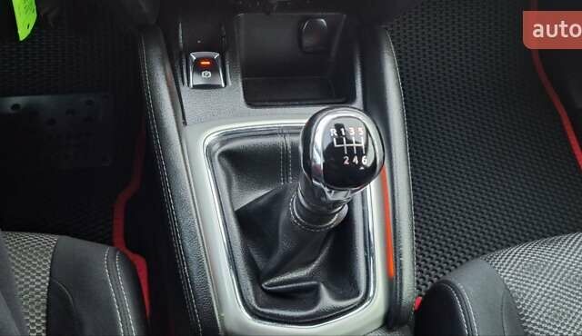 Серый Ниссан Кашкай, объемом двигателя 1.5 л и пробегом 120 тыс. км за 14900 $, фото 127 на Automoto.ua